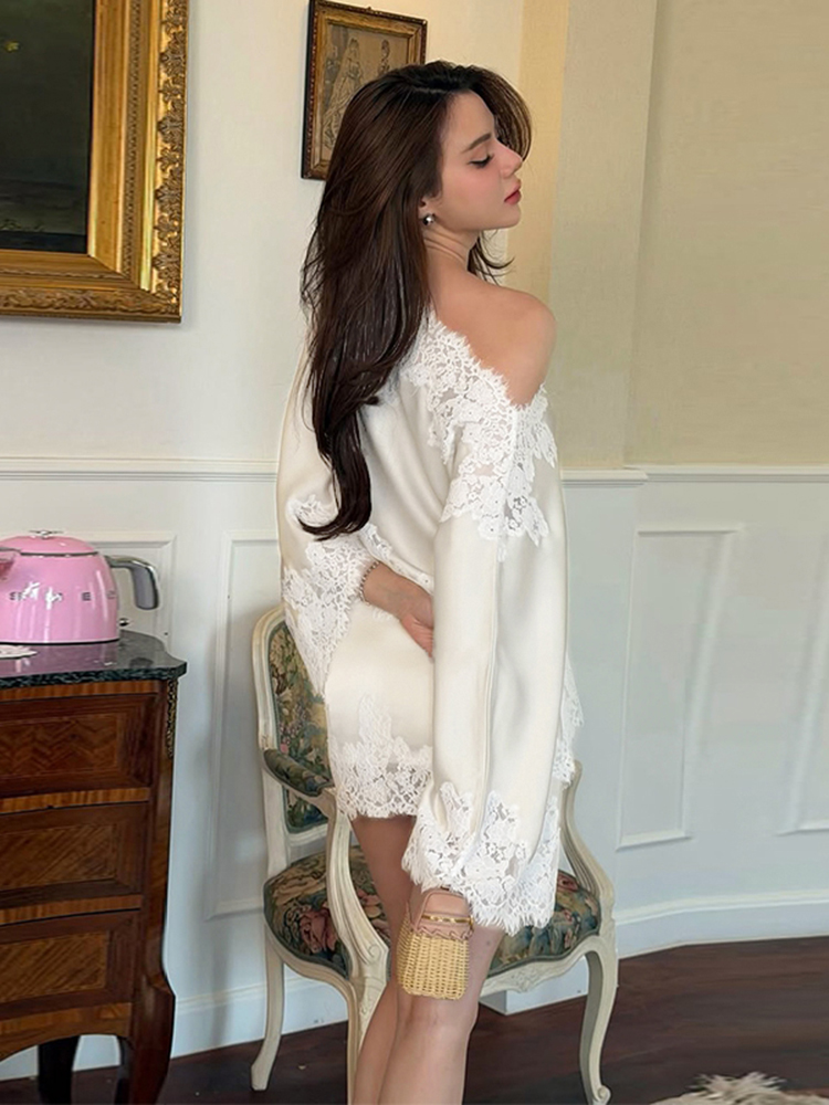Elegant Lace Patchwork Women's - Blouse Off Shoulder ulasan dan harga