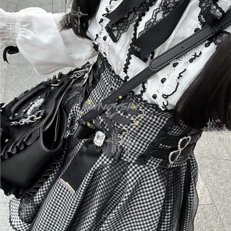 Japanese Style Y2K Gothic Loli - Blouse Off Shoulder ulasan dan harga