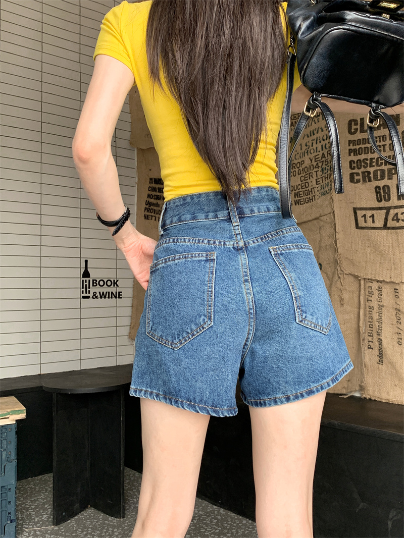 Blue denim shorts for women su - Shorts Denim Frayed ulasan dan harga