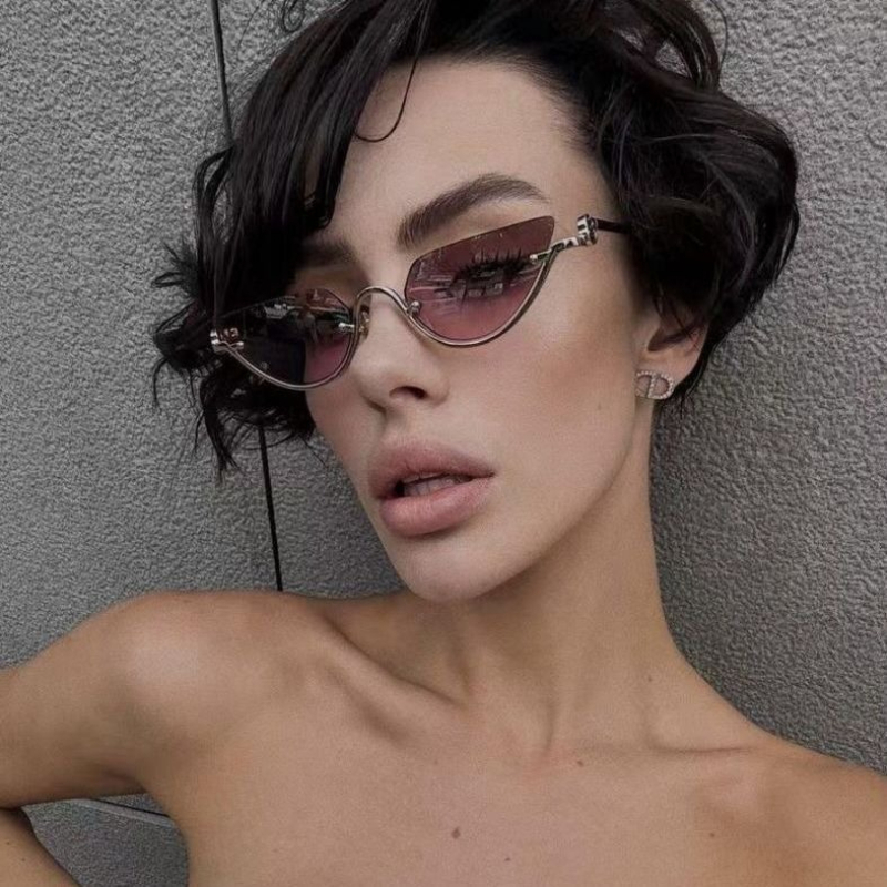 Fashionable Metal Half Frame C - Sunglasses Cat Eye ulasan dan harga